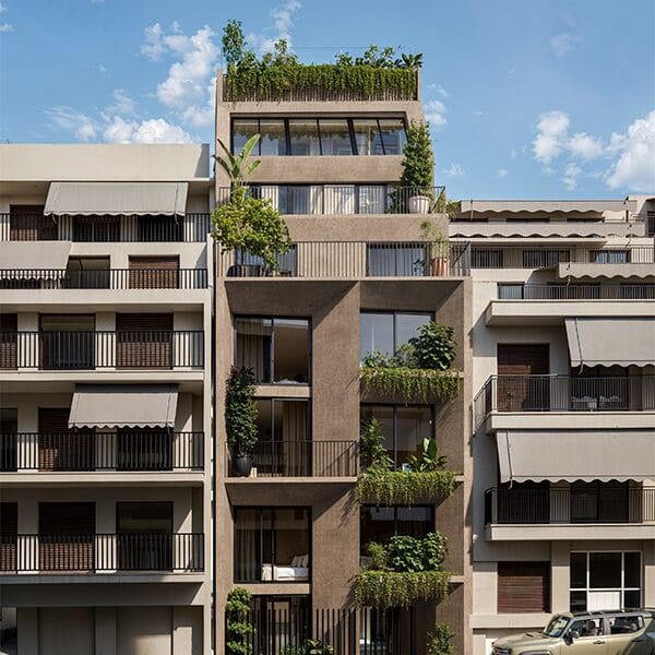 Athinum 5- Appianou 1 exterior-4